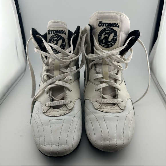 Otomix Other - Otomix FX4000 Bodybuilding Weightlifting Shoe White Black Mens 6 Womens 7.5